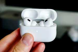 Get your sweetheart a pair of AirPods Pro for $50 off right now