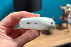 We&rsquo;ll never see these colorful AirPods prototypes&mdash;and that&rsquo;s a good thing