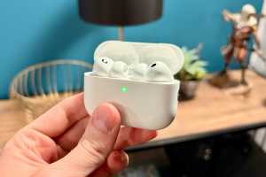 Mystery solved: Here&rsquo;s how to tell when your AirPods are updating