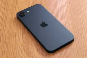 The iPhone 17e is Apple's last hope to save its budget phone