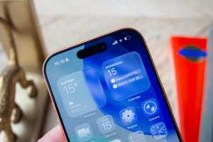 It turns out the iPhone 18 Pro's camera cutout probably won't look all that different