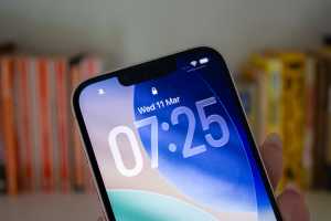 Podcast: iPhone 17e review