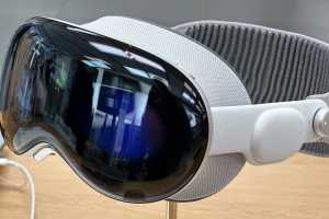 How to schedule an Apple Vision Pro demo