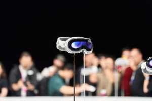 Is Vision Pro ready for the revolution Apple is starting?