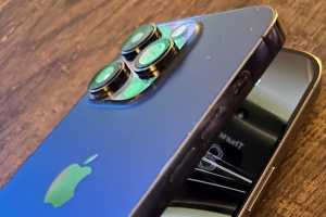 Chinese rumor account claims to have more details about the folding iPhone