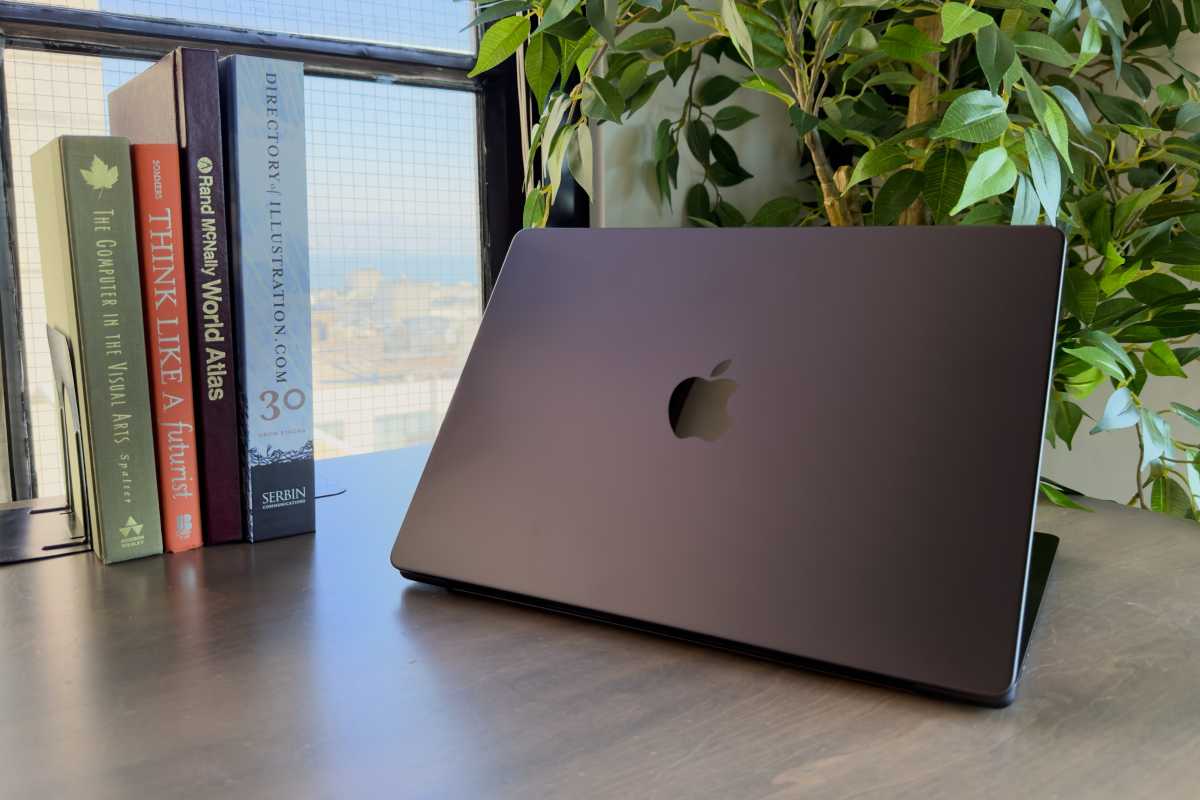 m5 macbook pro