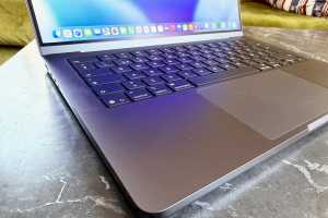 Redesigned OLED MacBook Pro on track to arrive this year, report claims