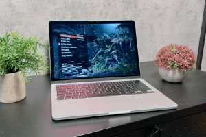 Waiting for the right M5 MacBook Air deal? It just hit a record-low $950