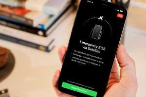 iPhone could get satellite 5G this year, leaker claims
