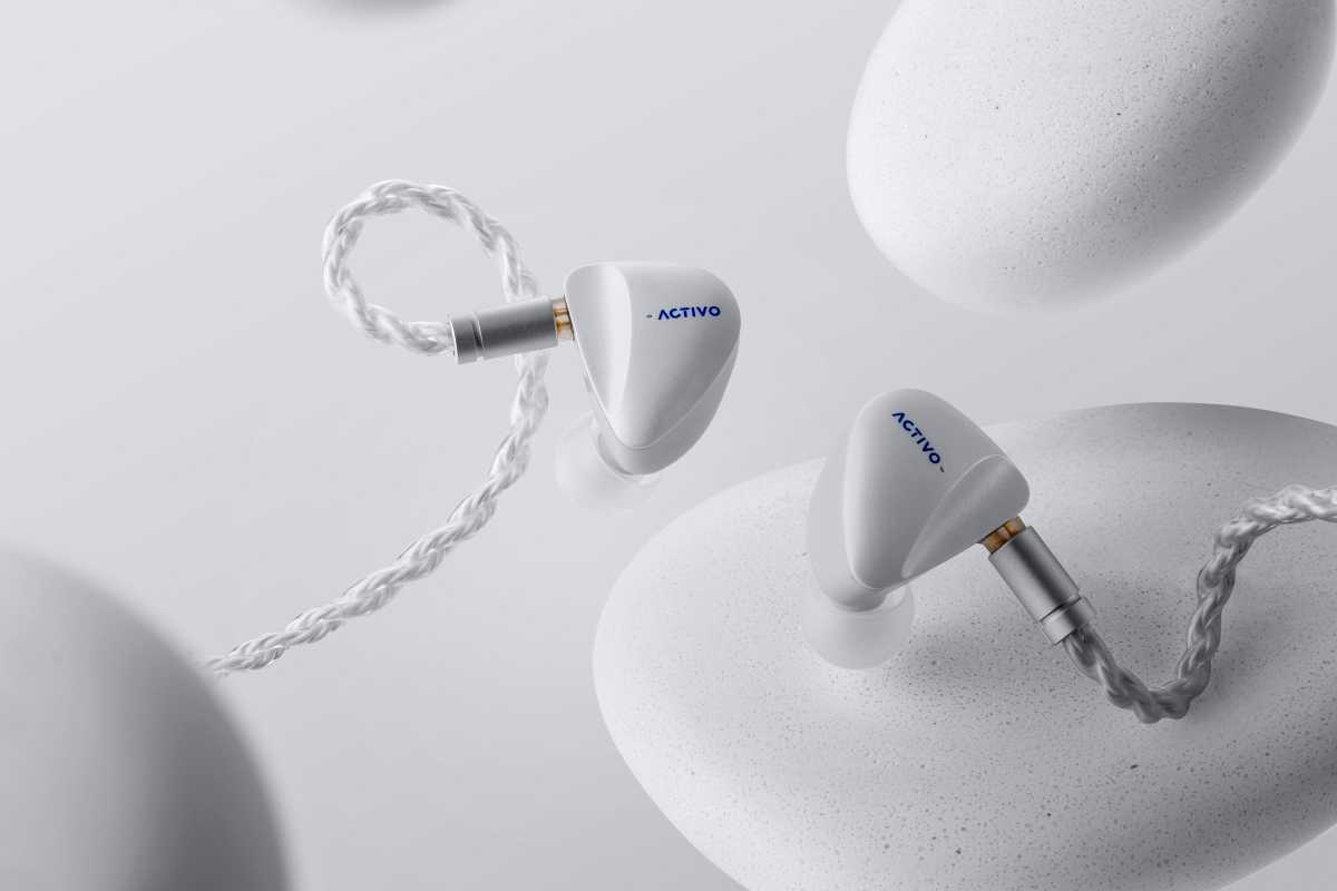 Photo of Sccop earbuds on patterned background