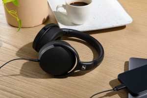 Sennheiser HD 400U Review: Great sound and Lossless Audio for under $100