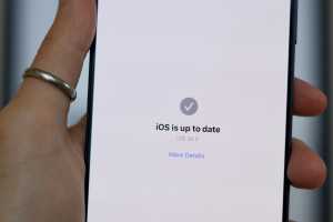 Still on iOS 18? Here&rsquo;s why it&rsquo;s finally time to install iOS 26