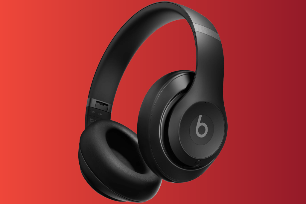 Beats Studio Pro Cover